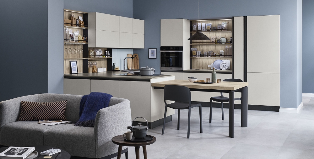 VENETA CUCINE - START TIME