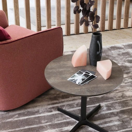 Tavolino rotondo Tweet in laminato finitura pietra di Le Comfort