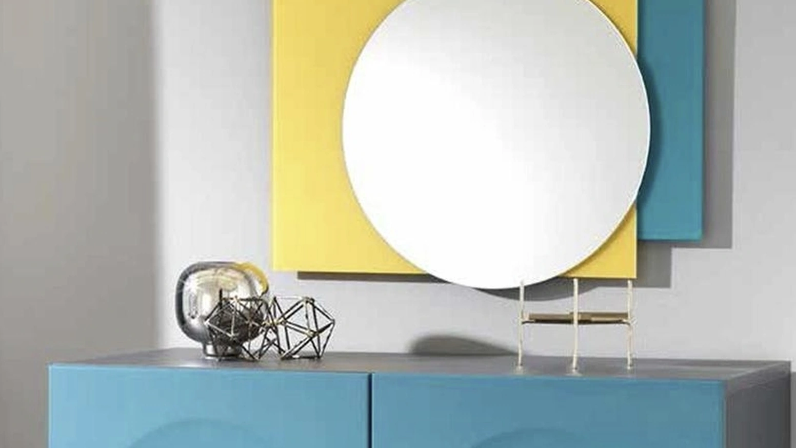 Specchio Shanti con inserto in vetro satinato di Stones