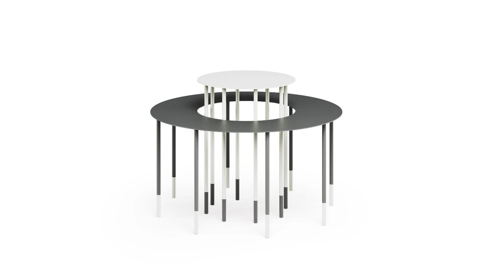 Tavolino Otto in metallo, costituito da due tavolini a doppia altezza, inseriti uno all’interno dell’altro, utilizzabili anche singolarmente di Egoitaliano