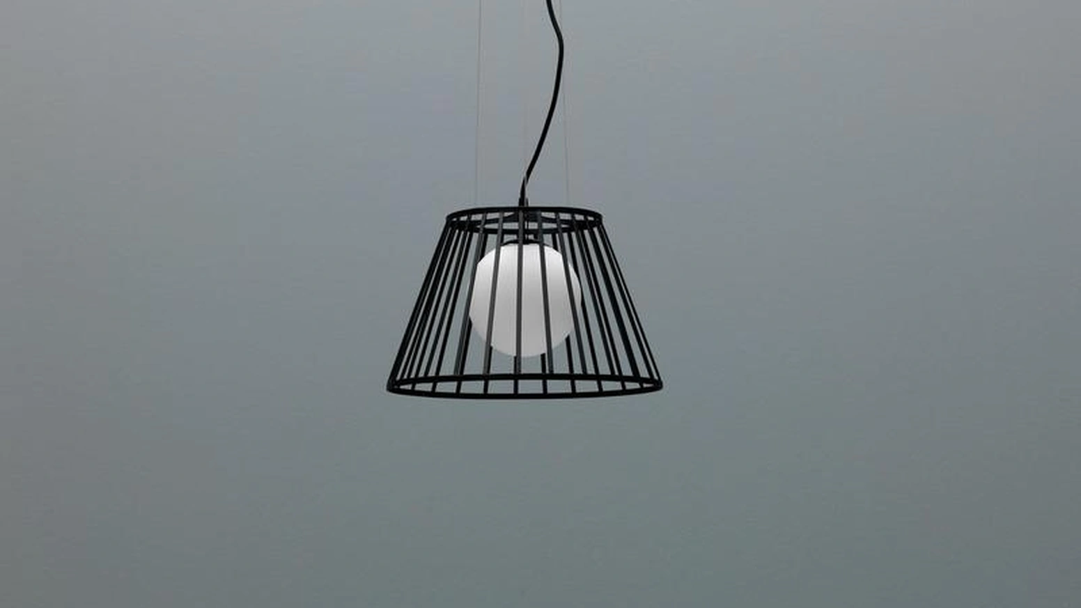 Lampada a sospensione Cage in metallo Nero di Stones