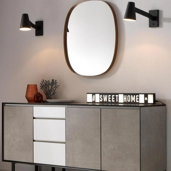 Lampada da tavolo in metallo Ciak di Stones