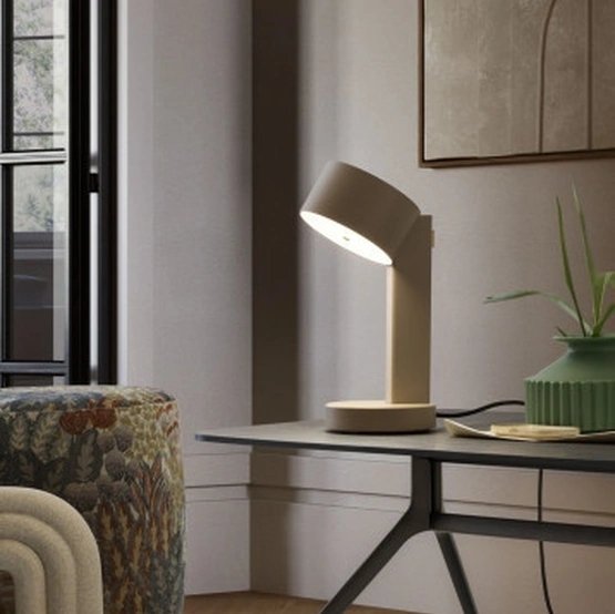 Lampada da tavolo Ela di Le Comfort