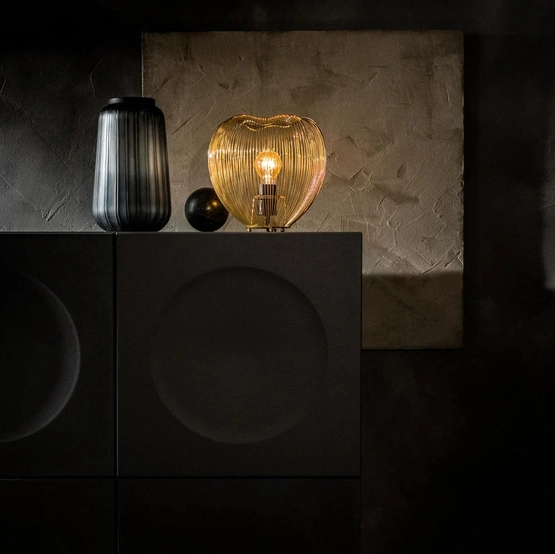 Lampada da tavolo Jaula in metallo verniciato Ottone lucido di Stones