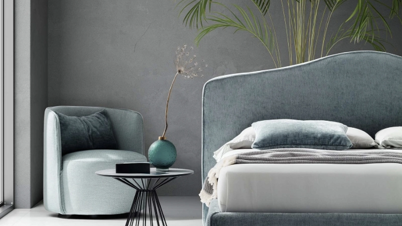 Letto in tessuto imbottito con testiera sagomata Rosa di Le Comfort