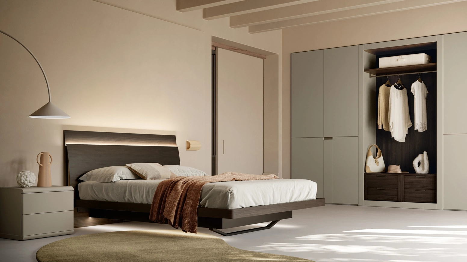 Letto con testiera doppia Lotus di SantaLucia