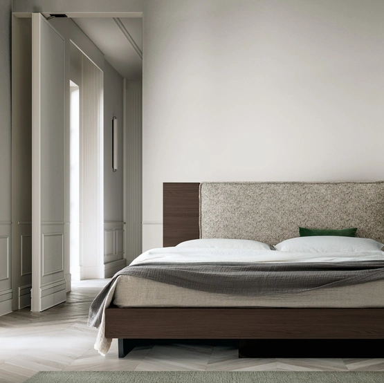 Letto in melaminico e tessuto Plinio di SantaLucia