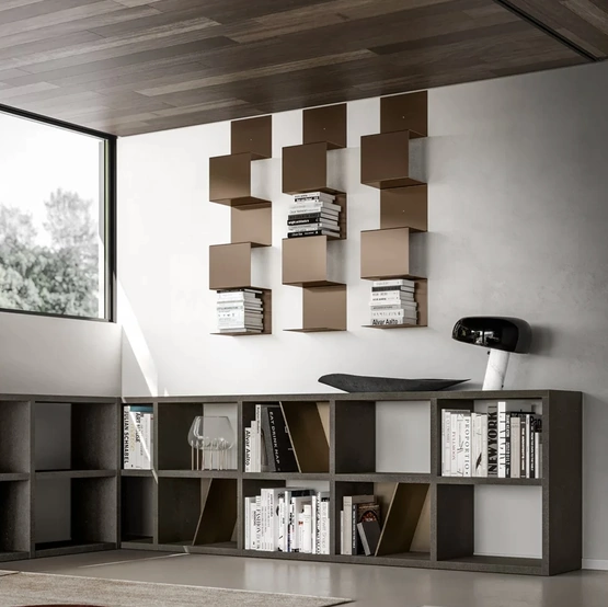 Libreria sospesa Snake di SantaLucia