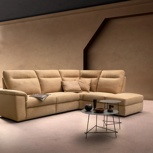 Divano Relax angolare in tessuto Swing Tender di Samoa