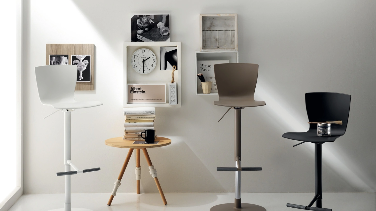 Sgabello Chatty in polipropilene di Scavolini