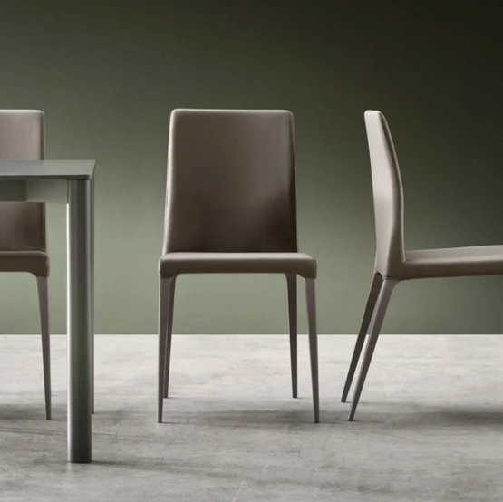 Sedia Dakota in ecopelle di Maronese