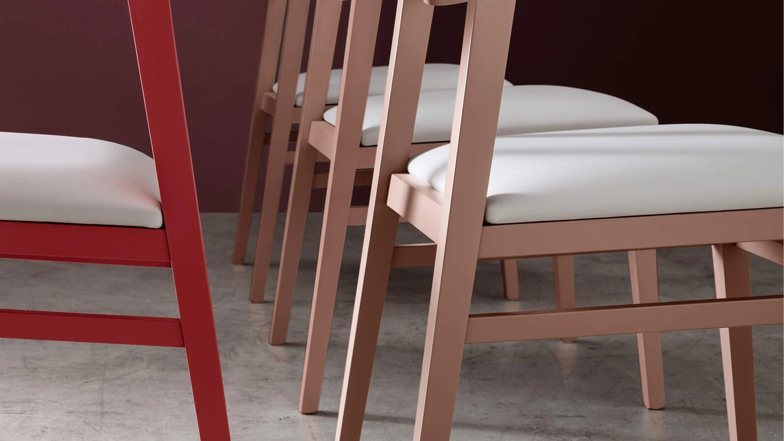 Sedia Ester in legno laccato di Maronese