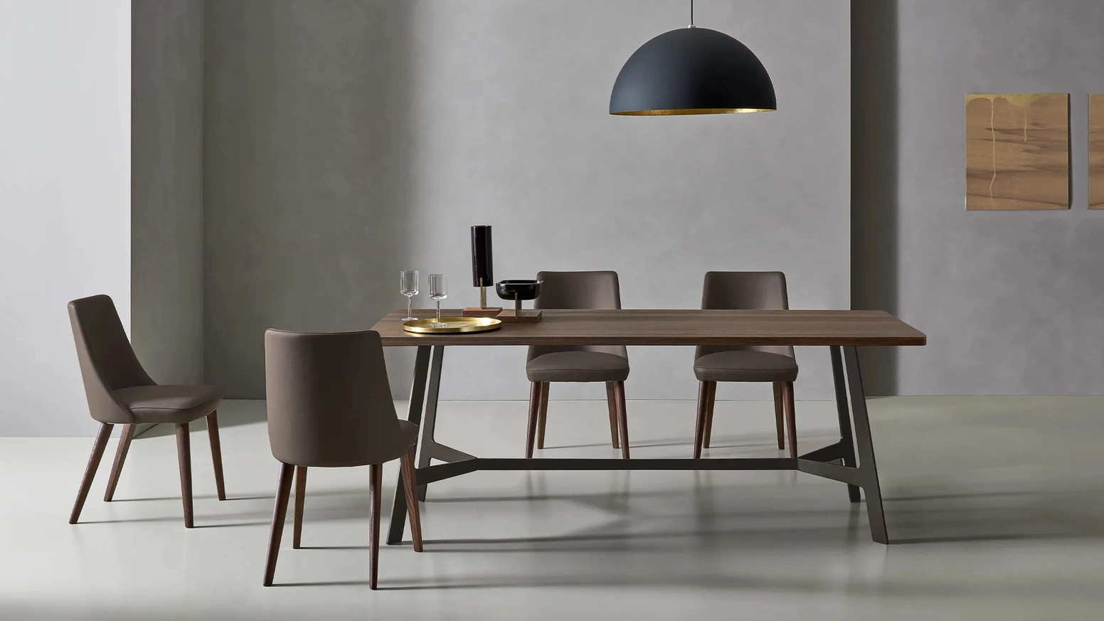 Sedia Eva in tessuto imbottito di Sangiacomo