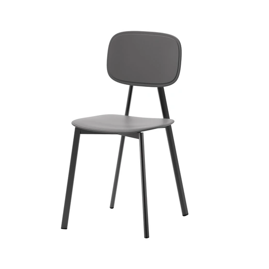 Sedia Futura in polipropilene con struttura in metallo di Veneta Cucine