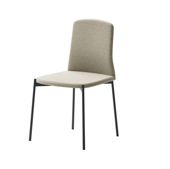 Sedia Giara in tessuto con struttura in metallo di Veneta Cucine