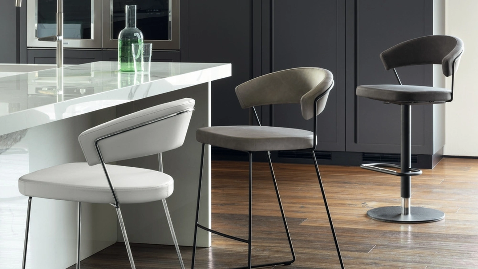 Sgabello Great in pelle di Scavolini