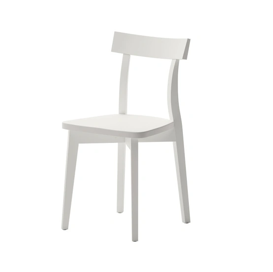 Sedia Maya in faggio laccato di Veneta Cucine