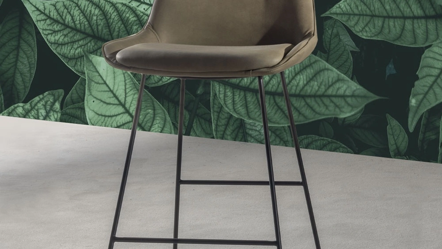 Sgabello Norway Stool a slitta di La Seggiola