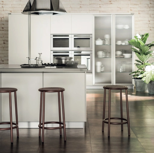 Sgabello Nizza in alluminio verniciato di Scavolini