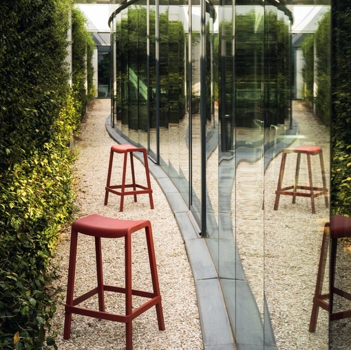 Sgabello Dome267 in polipropilene di Scavolini