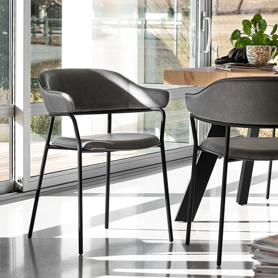 Sedia Signorina di Connubia