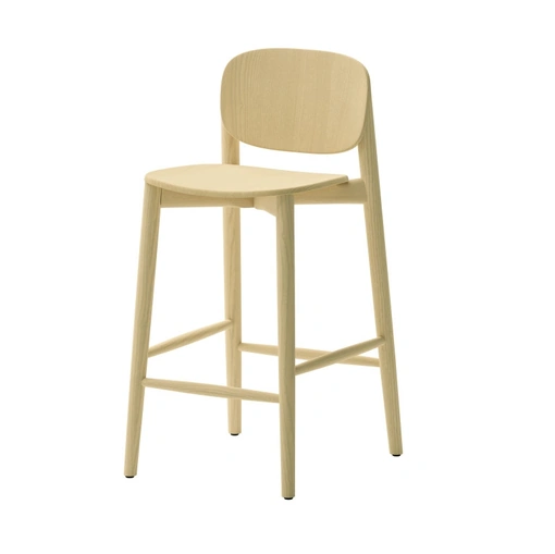 Sgabello Suomi in frassino di Veneta Cucine