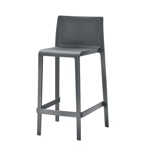 Sgabello Volt in polipropilene di Veneta Cucine