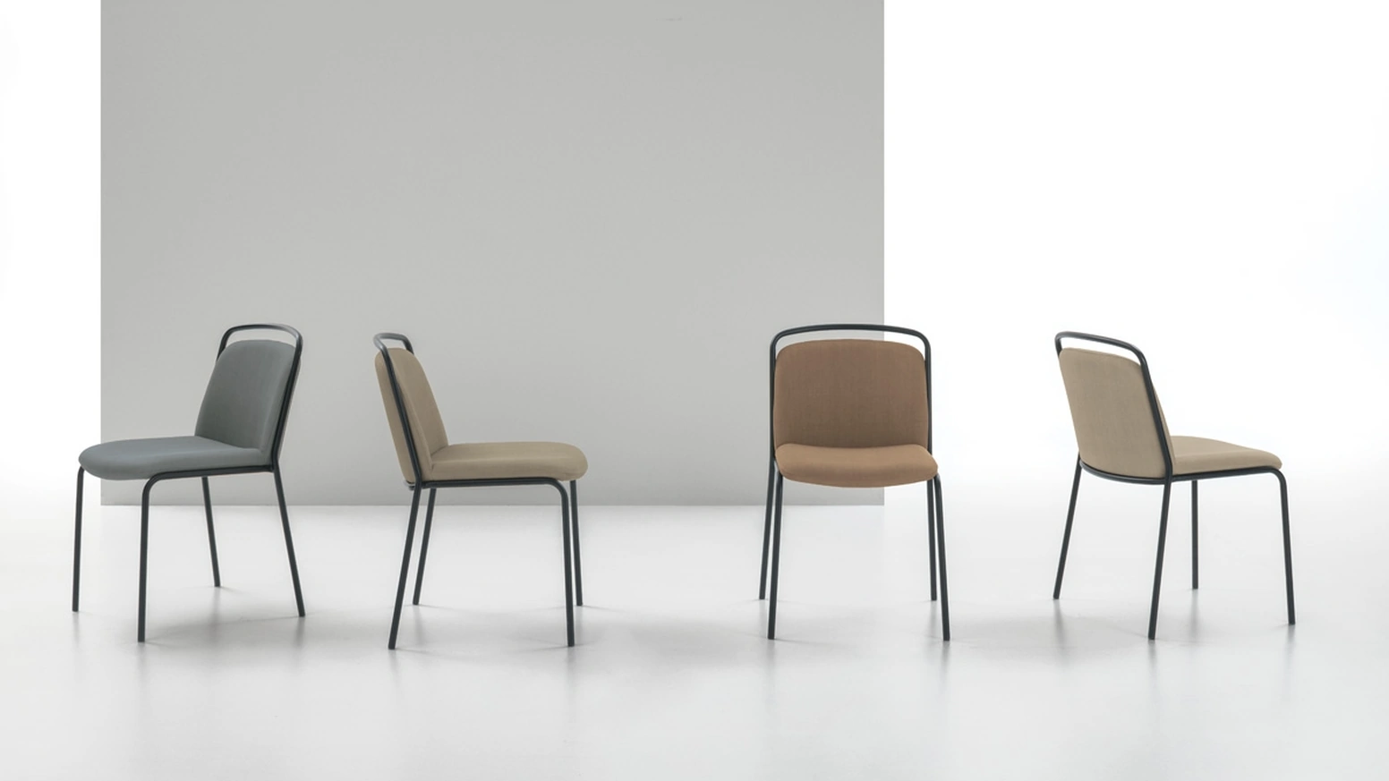 Sedia Yoko di Target Point