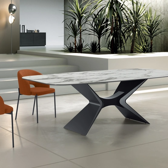 Tavolo Atlas con top in ceramica di Stones