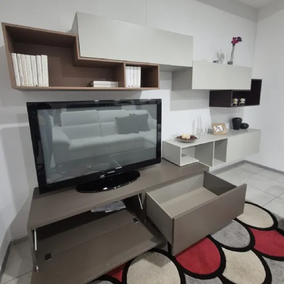 Composizione soggiorno