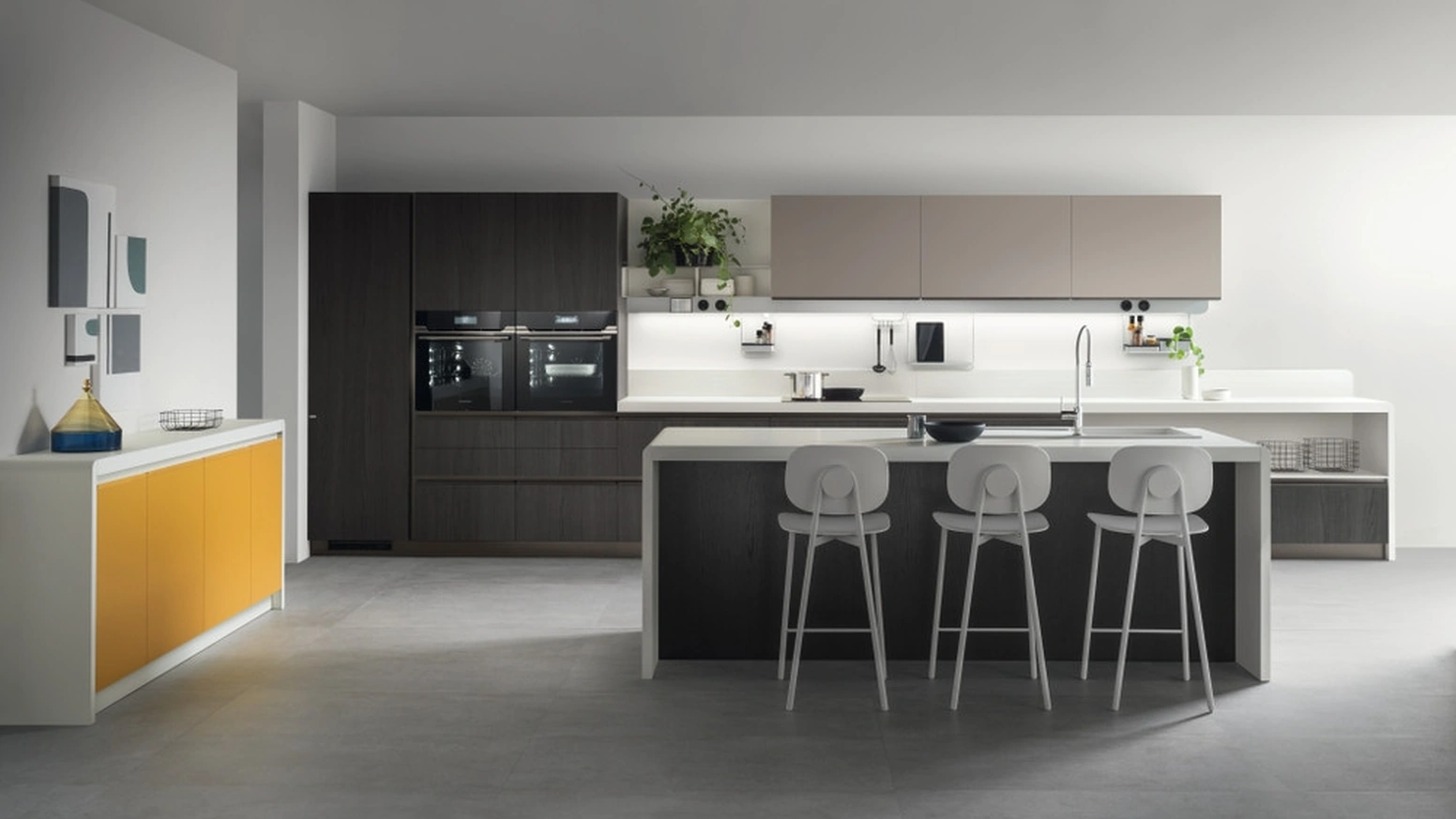 Cucina Moderna Dandy Plus 05 Rovere Carbone e Giallo Senape di Scavolini