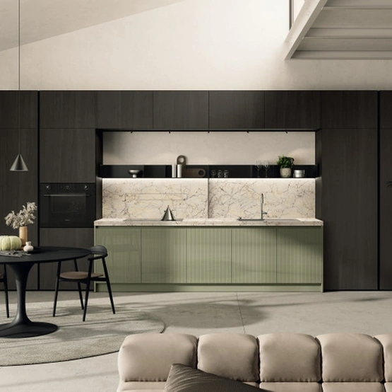 Cucina Moderna lineare Regola 04 in laccato e Rovere di Scavolini
