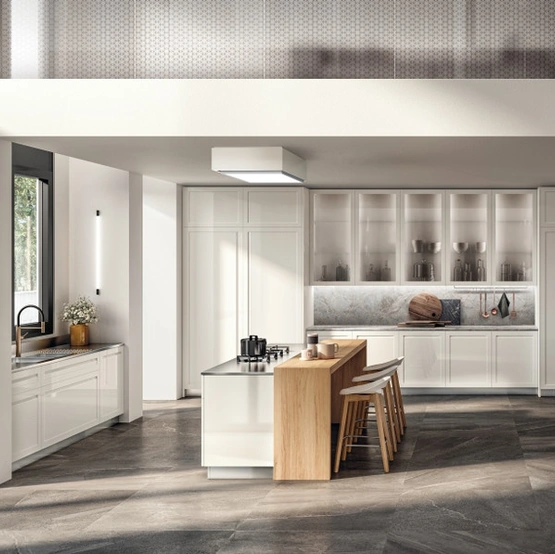Cucina su misura Carattere 02 in laccato Lucido Bianco Prestige di Scavolini