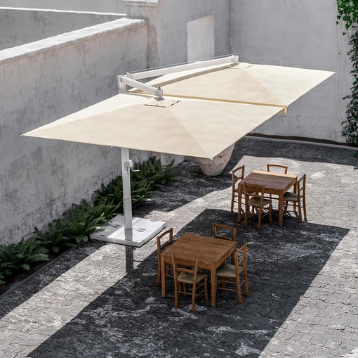 Ombrellone FLN-V in alluminio verniciato di La Seggiola